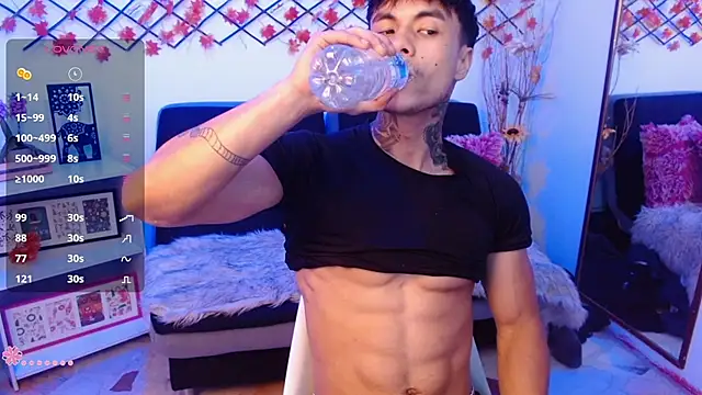 IanWest  online show from June 22, 2026, 9:34 pm