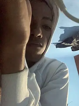 mondacuo3000 online show from February 10, 2026, 12:31 pm