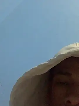 mondacuo3000 online show from February 11, 2026, 1:21 am