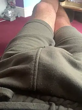 Snapshot of Mr_Findom chatting on June 30, 2026, 2:07 pm Mr Findom online show from June 30, 2026, 2:07 pm