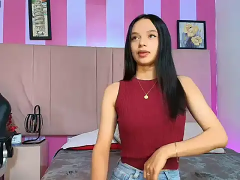 Sweet Sofiii  online show from March 25, 2026, 8:37 pm