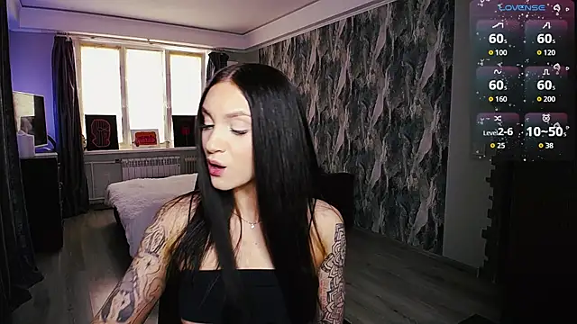 comeherehoney online show from April 15, 2026, 11:50 am