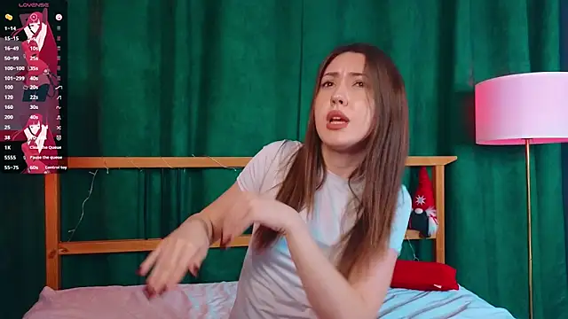 Snapshot of AliceZimmer chatting on February 26, 2026, 7:35 pm AliceZimmer online show from February 26, 2026, 7:35 pm