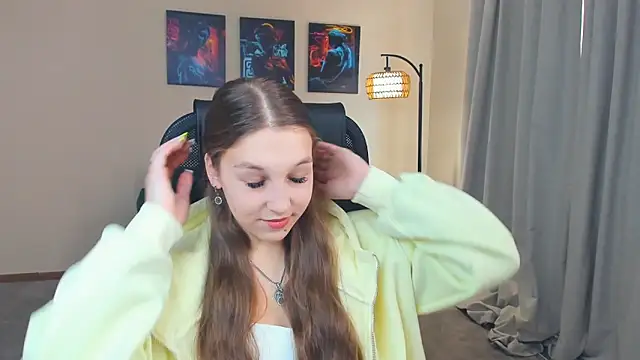 LavetaOas online show from February 18, 2026, 8:43 am