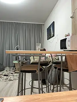 Snapshot of heavenly_charm chatting on February 25, 2026, 2:59 pm heavenly charm online show from February 25, 2026, 2:59 pm