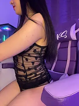 Luna Gem11 online show from July 8, 2026, 2:49 am