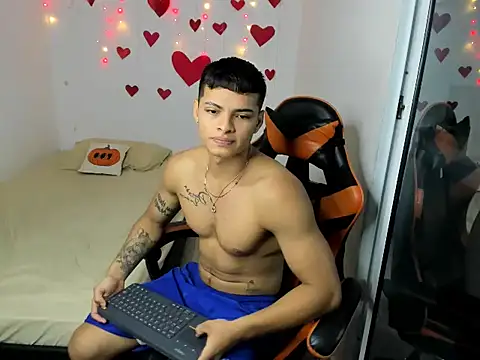 Snapshot of RYAN_MYEARZ__ chatting on February 16, 2026, 12:56 pm RYAN MYEARZ online show from February 16, 2026, 12:56 pm