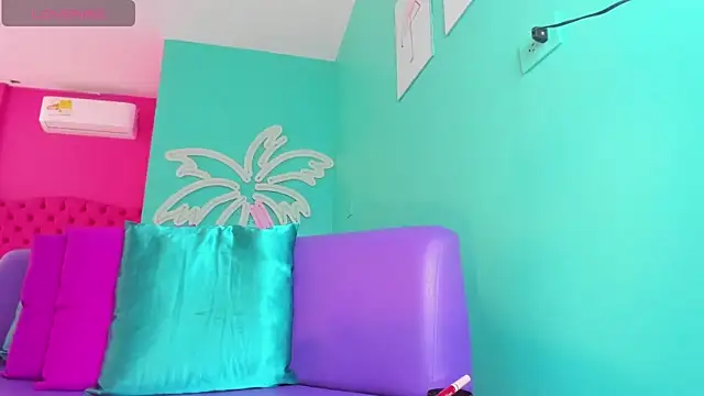 Hada Magica online show from March 27, 2026, 7:02 pm