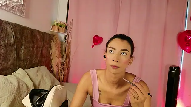 Snapshot of MelanyStone_ chatting on February 20, 2026, 1:11 pm MelanyStone online show from February 20, 2026, 1:11 pm