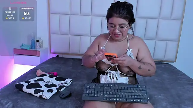 abigail johnson online show from April 10, 2026, 2:39 am