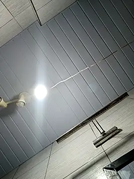 CosmoLopes online show from April 17, 2026, 11:08 pm