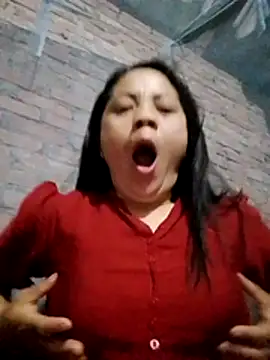 Snapshot of molly-xx chatting on March 1, 2026, 9:39 pm molly-xx online show from March 1, 2026, 9:39 pm