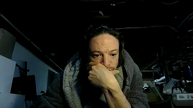 Snapshot of ShadowLove85 chatting on February 12, 2026, 5:19 pm ShadowLove85 online show from February 12, 2026, 5:19 pm