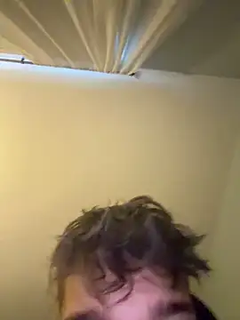 maxxboyyy online show from February 12, 2026, 9:54 pm