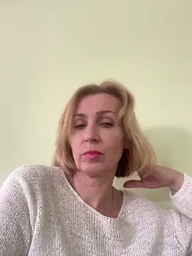 Snapshot of VeltaMur975 chatting on February 12, 2026, 9:15 am VeltaMur975 online show from February 12, 2026, 9:15 am