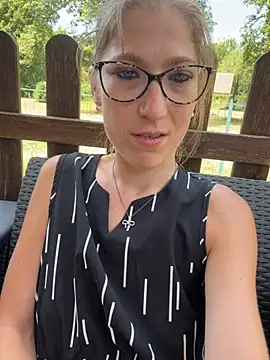 blondie-27 online show from July 9, 2026, 12:31 pm