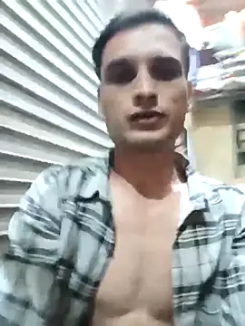 Beinghorny83 online show from February 12, 2026, 6:25 pm