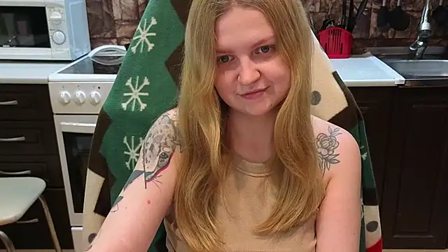 AnitaXVine online show from July 8, 2026, 5:39 pm