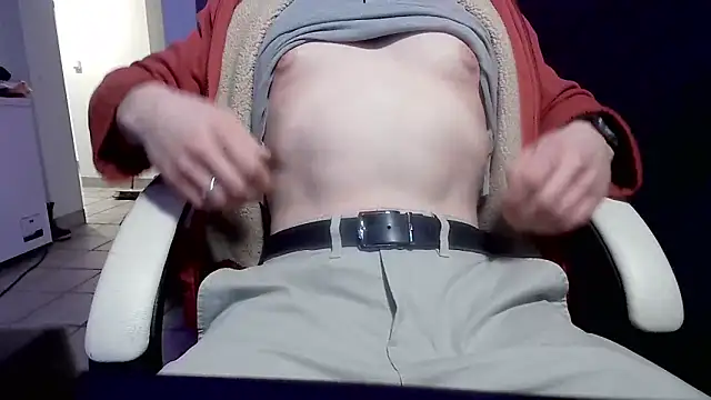 Snapshot of YouAndMe-forever chatting on February 16, 2026, 11:45 pm YouAndMe-forever online show from February 16, 2026, 11:45 pm