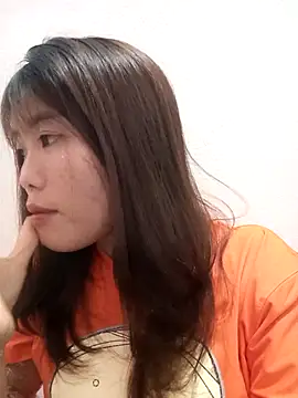 Girl-crazy1 online show from April 1, 2026, 12:39 pm