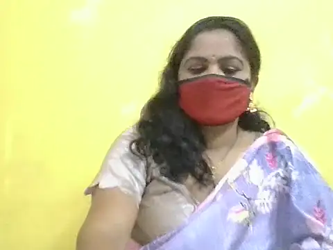 anu-reddyy online show from March 26, 2026, 4:29 am