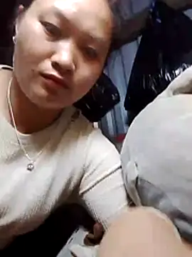 Snapshot of bany-lee chatting on May 15, 2026, 1:40 pm bany-lee online show from May 15, 2026, 1:40 pm