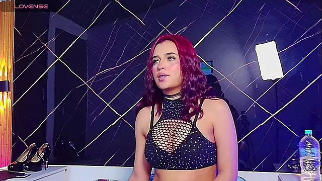  Junne  online show from February 21, 2026, 3:18 am