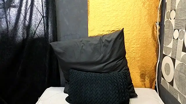 Amber Rose06 online show from March 30, 2026, 7:42 am