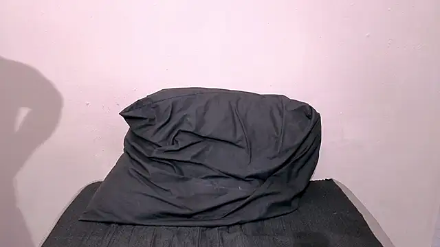 Snapshot of Amber_Rose06 chatting on May 4, 2026, 8:43 am Amber Rose06 online show from May 4, 2026, 8:43 am