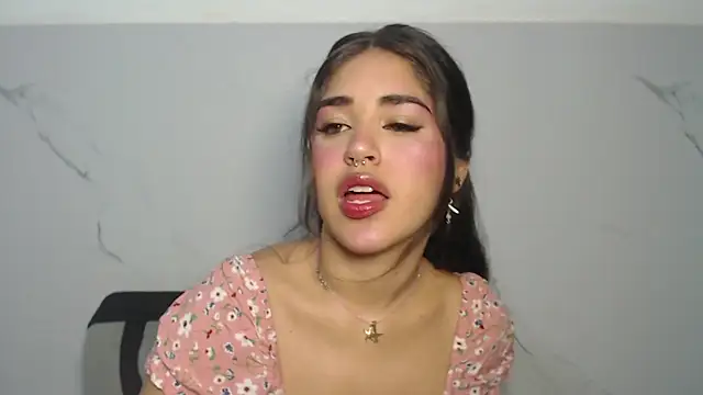 Snapshot of melodyphillips_2_ chatting on May 11, 2026, 7:36 am melodyphillips 2 online show from May 11, 2026, 7:36 am