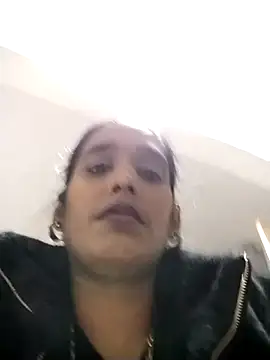 Snapshot of Baby_P chatting on April 30, 2026, 4:35 pm Baby P online show from April 30, 2026, 4:35 pm