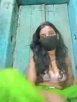 Snapshot of Desi_Couple_P chatting on June 16, 2026, 1:36 pm Desi Couple P online show from June 16, 2026, 1:36 pm