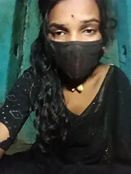 Snapshot of Desi_Couple_P chatting on July 3, 2026, 2:45 pm Desi Couple P online show from July 3, 2026, 2:45 pm
