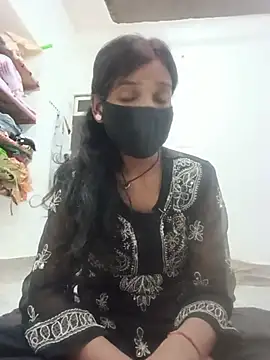Snapshot of Desi_Couple_P chatting on July 9, 2026, 3:27 pm Desi Couple P online show from July 9, 2026, 3:27 pm