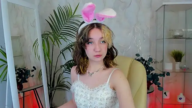 GiaRicco online show from February 11, 2026, 3:06 pm