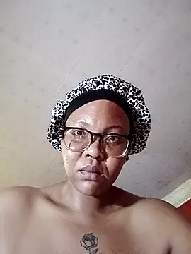 ShantelBootyBoobs online show from April 10, 2026, 7:29 pm