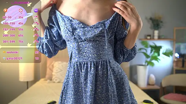 Jenniferr  online show from March 2, 2026, 3:19 pm