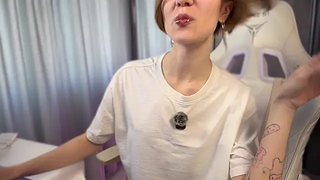 Snapshot of MyBabyLana chatting on March 2, 2026, 8:32 am MyBabyLana online show from March 2, 2026, 8:32 am