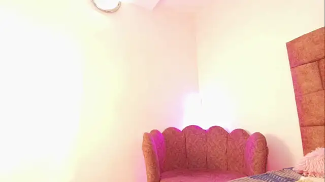 Snapshot of Eva_slutNasty chatting on February 24, 2026, 8:29 pm Eva slutNasty online show from February 24, 2026, 8:29 pm