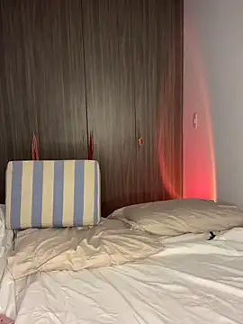 alyabelova online show from April 5, 2026, 2:42 am