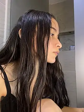 candy deluxe online show from March 3, 2026, 2:28 am