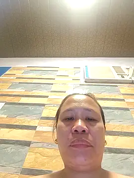 squirtshantal online show from March 25, 2026, 7:31 pm