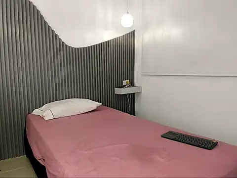 alexj black  online show from April 26, 2026, 2:42 am