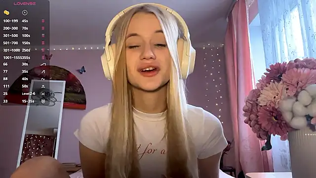 Snapshot of MelissaZaria chatting on February 13, 2026, 7:26 am MelissaZaria online show from February 13, 2026, 7:26 am