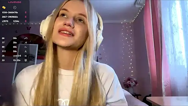 Snapshot of MelissaZaria chatting on February 15, 2026, 7:27 am MelissaZaria online show from February 15, 2026, 7:27 am