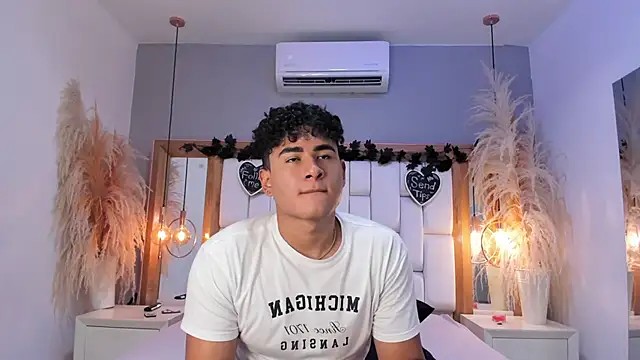 Bastixvontade online show from April 6, 2026, 10:33 pm