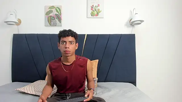 alexx cum18 online show from June 12, 2026, 5:56 pm