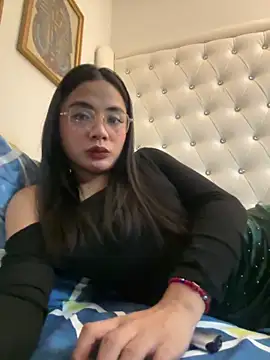 Snapshot of camillejoson chatting on April 8, 2026, 12:16 pm camillejoson online show from April 8, 2026, 12:16 pm