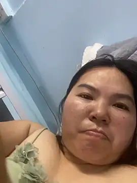 Snapshot of XIAXIA66 chatting on March 1, 2026, 2:52 pm XIAXIA66 online show from March 1, 2026, 2:52 pm