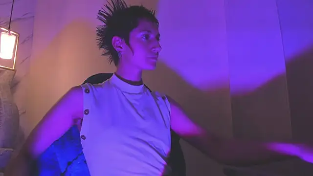 Snapshot of Fieramadame chatting on March 10, 2026, 12:21 pm Fieramadame online show from March 10, 2026, 12:21 pm